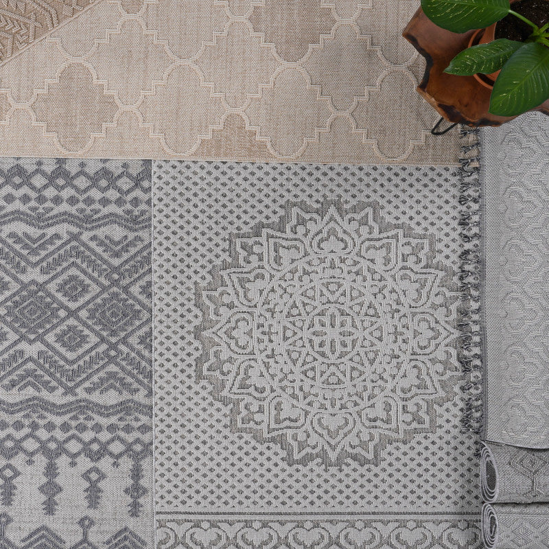NAAR Guros Medallion Runner Rug, Indoor/Outdoor, Easy-Care