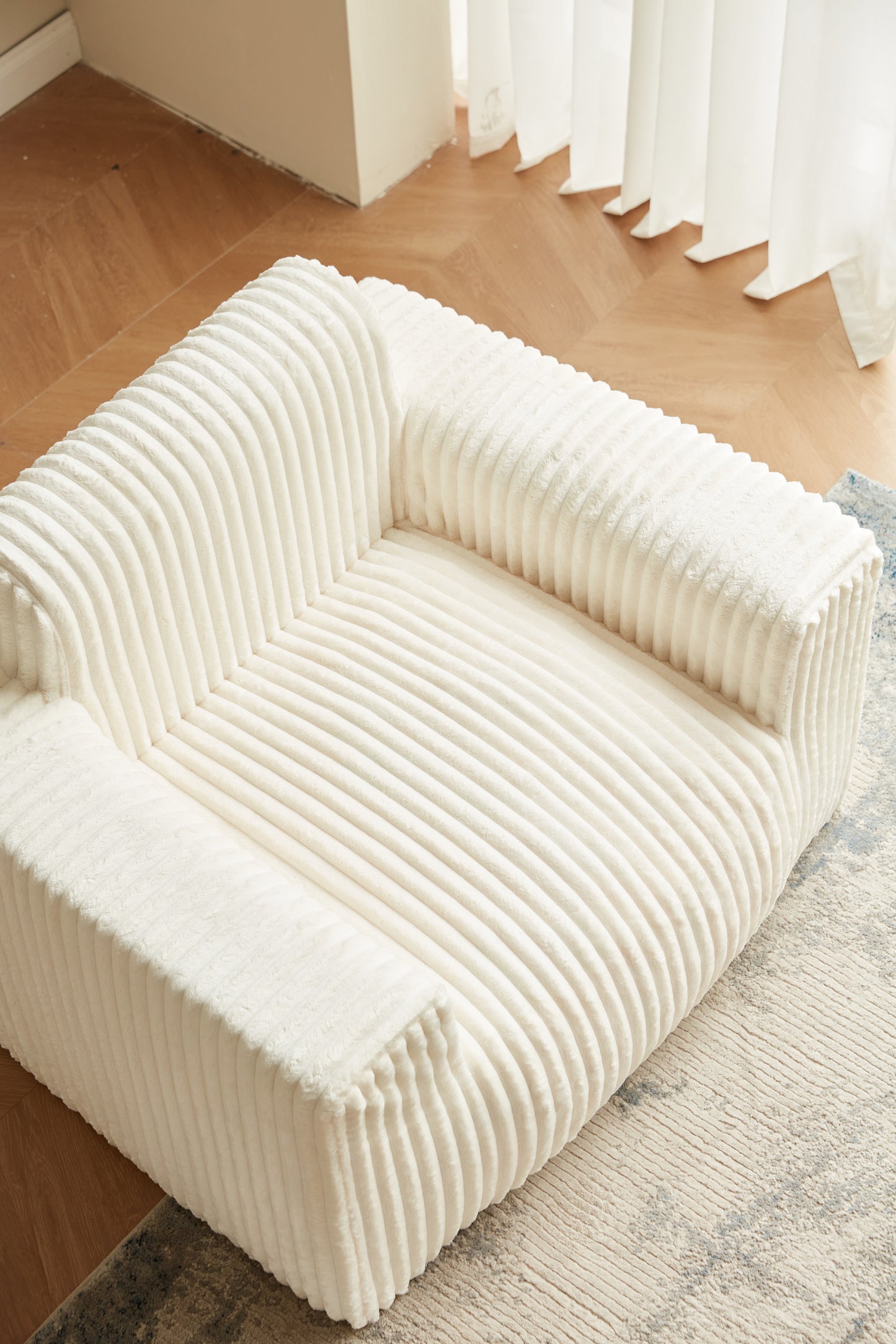 MAXYOYO Giant Bean Bag Chair for Adults, Upholstered Floor Sofa with Pillows and Armrests, Large Bean Bag Sofa Plush Chair Bean Bag Couch for Bedroom Living Room, White