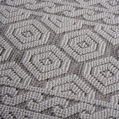 NAAR Guros Geometric Indoor/Outdoor All-Weather Rug 8x10