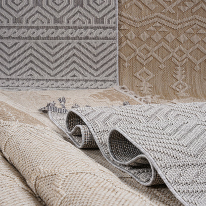 NAAR Guros Medallion Runner Rug, Indoor/Outdoor, Easy-Care
