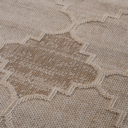 Modern Trellis Indoor/Outdoor Rug – All-Weather, NAAR Guros
