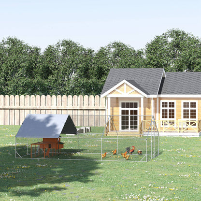 PawHut Covered Walk-In Backyard Chicken Run, Locking Door